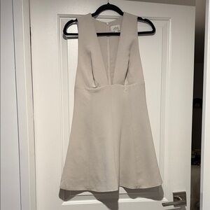Aritzia Wilfred Cream Deep-V Mini Dress (Size 2)